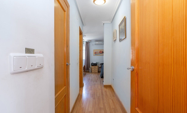 Revente - Villa - Torrevieja - Los balcones