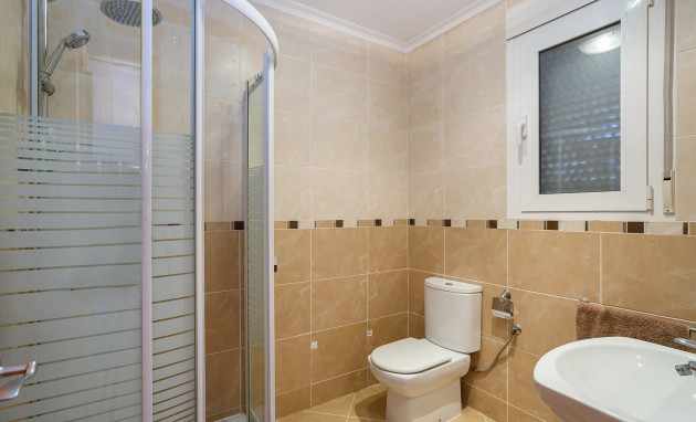 Revente - Villa - Torrevieja - Los balcones