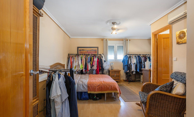 Revente - Villa - Torrevieja - Los balcones