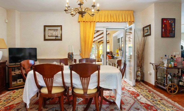 Herverkoop - Detached Villa - Orihuela Costa - Cabo Roig