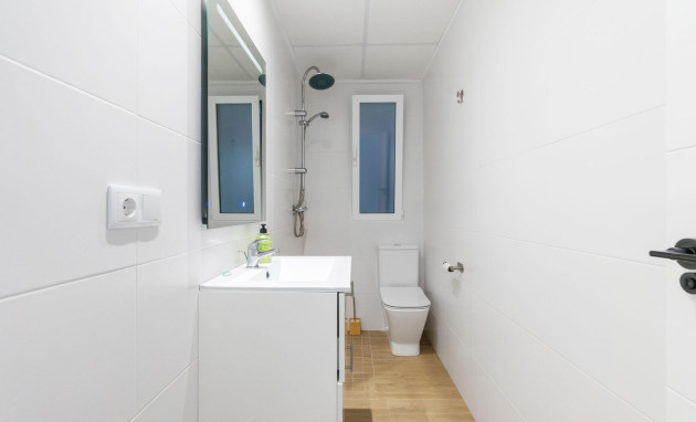 Herverkoop - Apartment - Torrevieja - Playa Del Cura