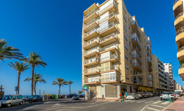 Herverkoop - Apartment - Torrevieja - Playa Del Cura