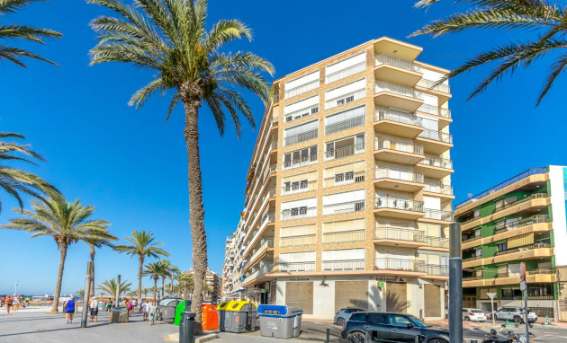Herverkoop - Apartment - Torrevieja - Playa Del Cura