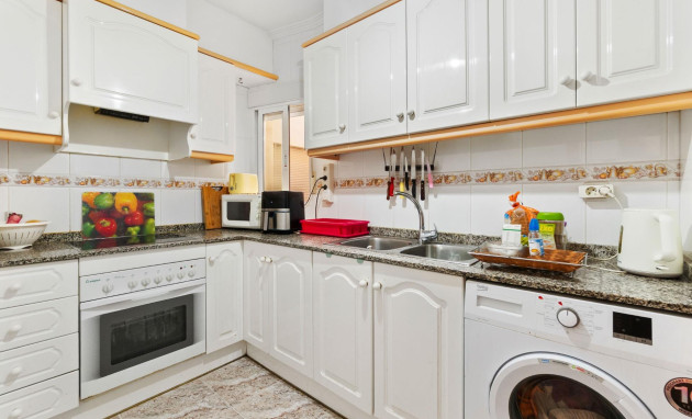 Herverkoop - Apartment - Torrevieja - Torrevieja - Centre