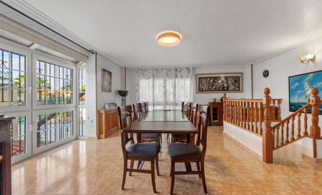 Herverkoop - Detached Villa - Torrevieja - Los Balcones