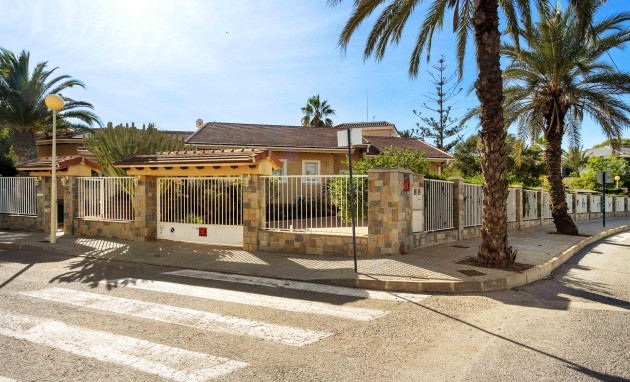 Herverkoop - Detached Villa - Orihuela Costa - Cabo Roig