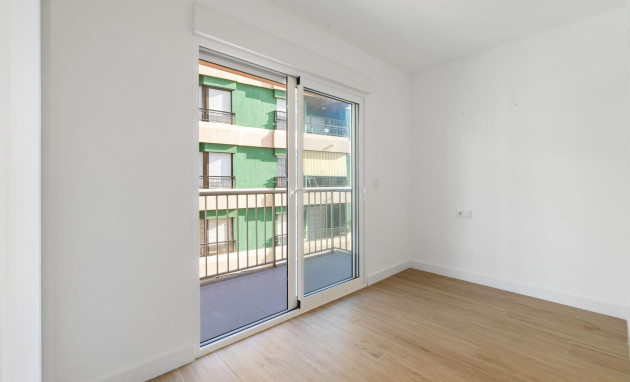 Herverkoop - Apartment - Torrevieja - Playa Del Cura