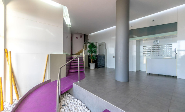 Herverkoop - Apartment - Torrevieja - Playa Del Cura