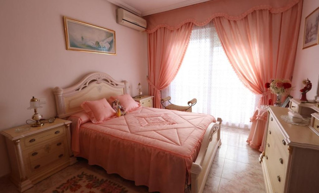 Herverkoop - Villa - Orihuela Costa - Villamartín-Las Filipinas