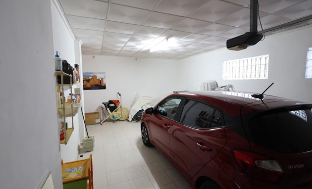 Herverkoop - Villa - Orihuela Costa - Villamartín-Las Filipinas