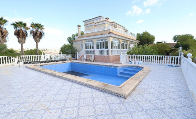 Herverkoop - Villa - Orihuela Costa - Villamartín-Las Filipinas
