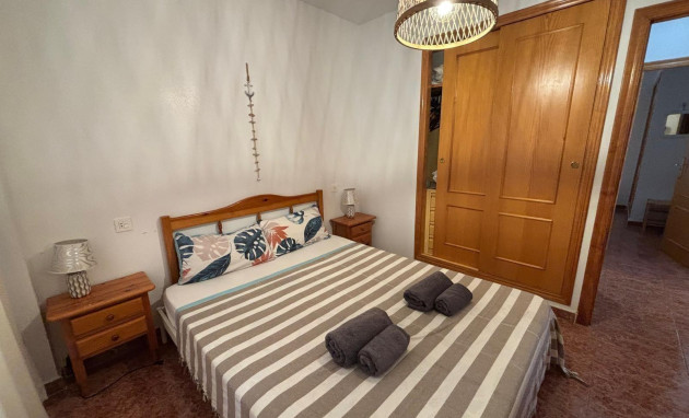 Herverkoop - Apartment - Torrevieja - Centro