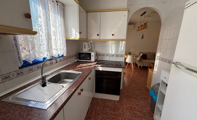 Herverkoop - Apartment - Torrevieja - Centro