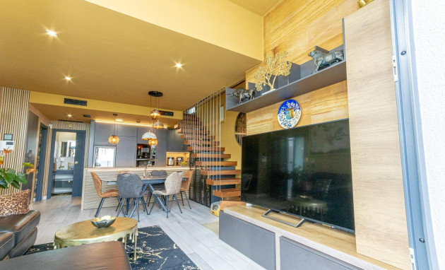 Herverkoop - Villa - Orihuela Costa - Lomas de Cabo Roig