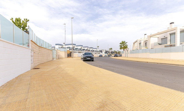 Herverkoop - Villa - Orihuela Costa - Lomas de Cabo Roig