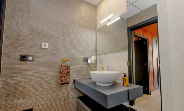 Herverkoop - Villa - Orihuela Costa - Lomas de Cabo Roig