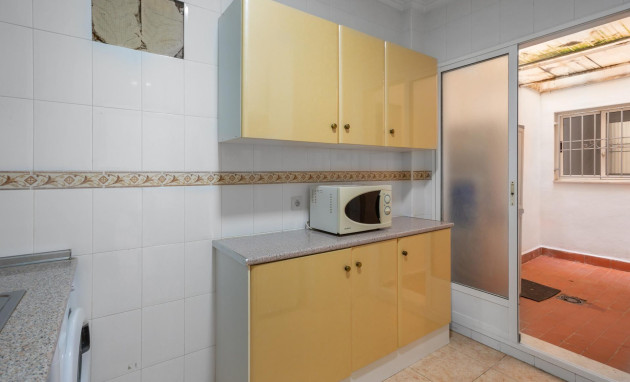 Herverkoop - Apartment - Torrevieja - Centro