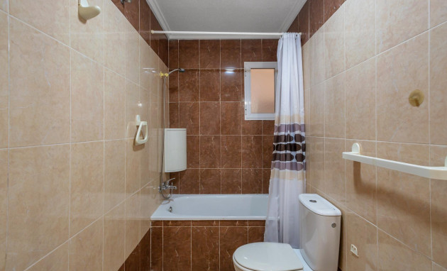 Herverkoop - Apartment - Torrevieja - Centro