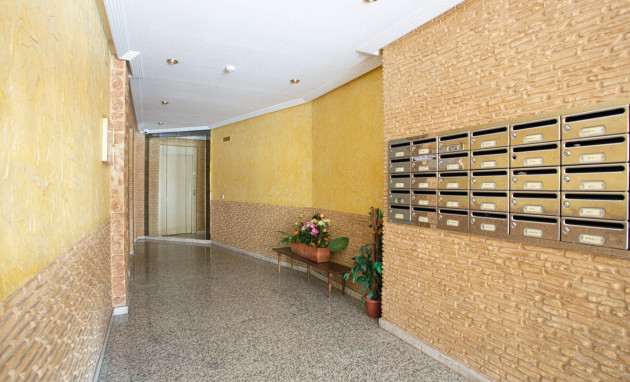 Herverkoop - Apartment - Torrevieja - Centro