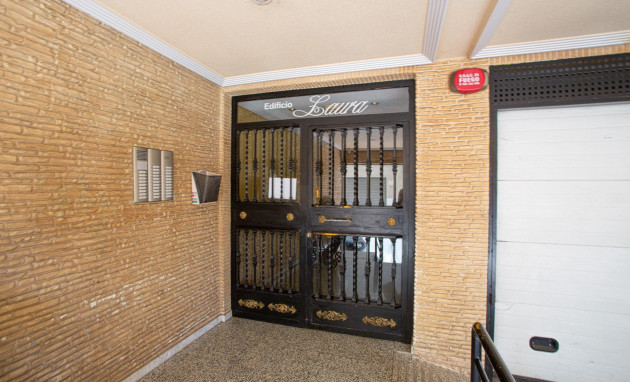 Herverkoop - Apartment - Torrevieja - Centro