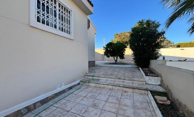 Herverkoop - Detached House / Villa - Ciudad Quesada - La Fiesta