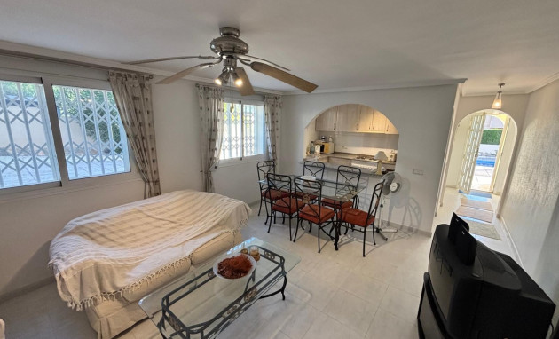 Herverkoop - Detached House / Villa - Ciudad Quesada - La Fiesta