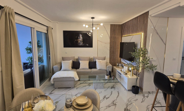 Revente - Apartment - Sucina