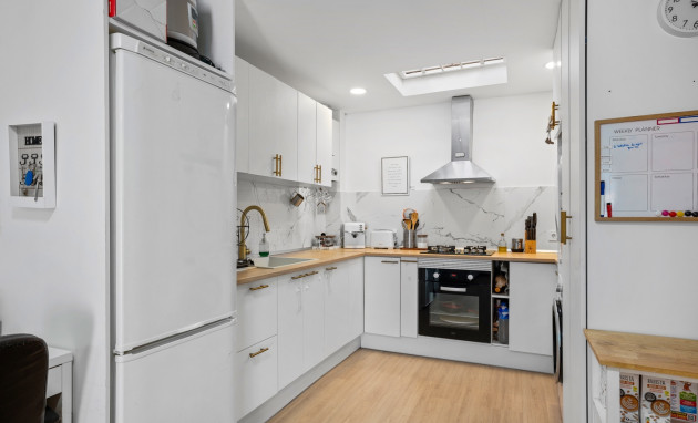 Herverkoop - Herenhuis - Torrevieja - La Siesta