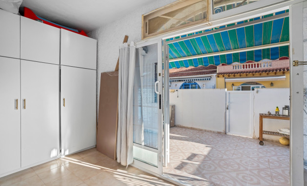 Herverkoop - Herenhuis - Torrevieja - La Siesta