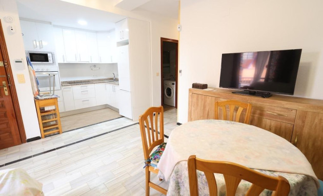 Herverkoop - Apartment - Torrevieja - La Mata pueblo