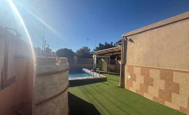 Revente - Villa - Orihuela Costa - Playa Flamenca Norte