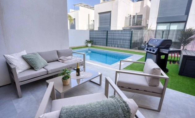 Herverkoop - Semi - Orihuela Costa - La Florida