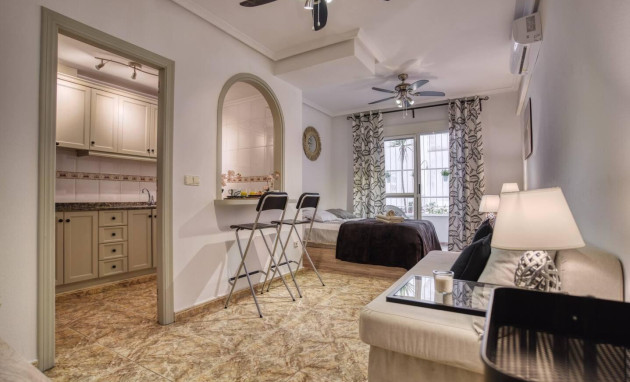 Herverkoop - Studio - Torrevieja - Centro