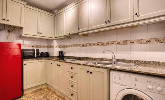 Herverkoop - Studio - Torrevieja - Centro