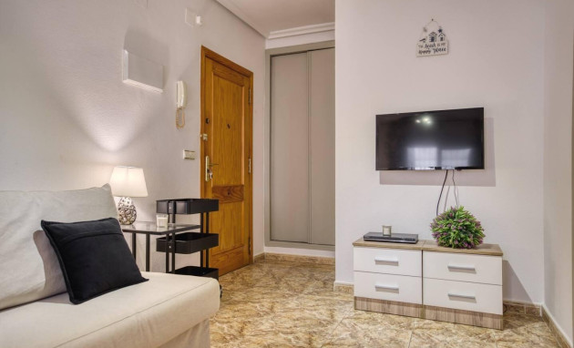 Herverkoop - Studio - Torrevieja - Centro