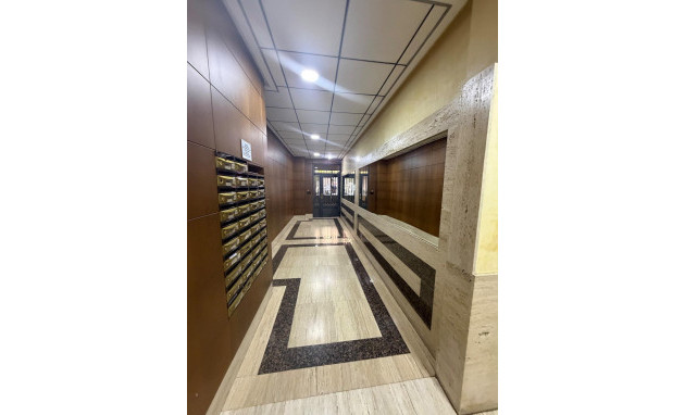 Revente - Apartment - Torrevieja - torrevieja