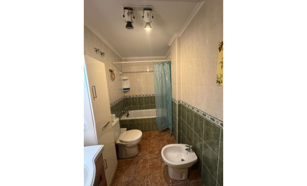 Herverkoop - Apartment - Jacarilla - Comunidad valenciana