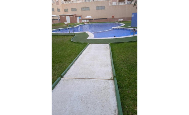 Revente - Apartment - Torrevieja - Centro