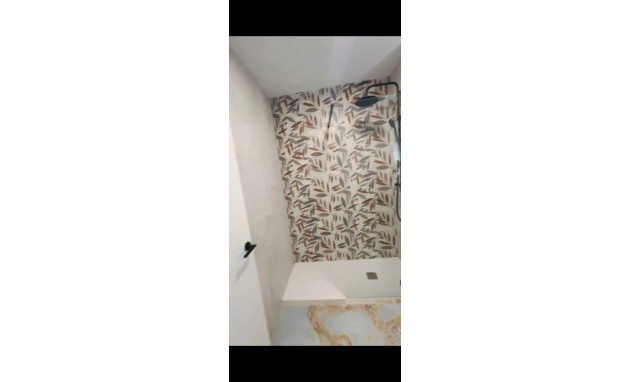 Herverkoop - Bungalow - Gelijkvloers - Benidorm - Poniente