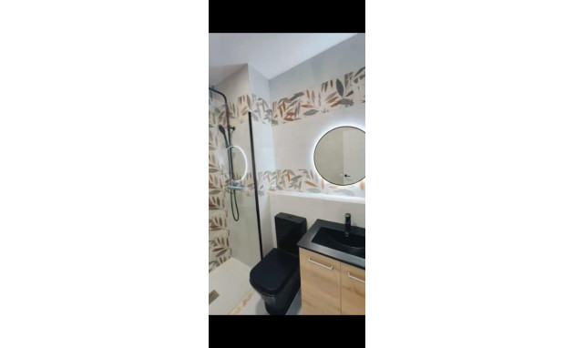 Herverkoop - Bungalow - Gelijkvloers - Benidorm - Poniente