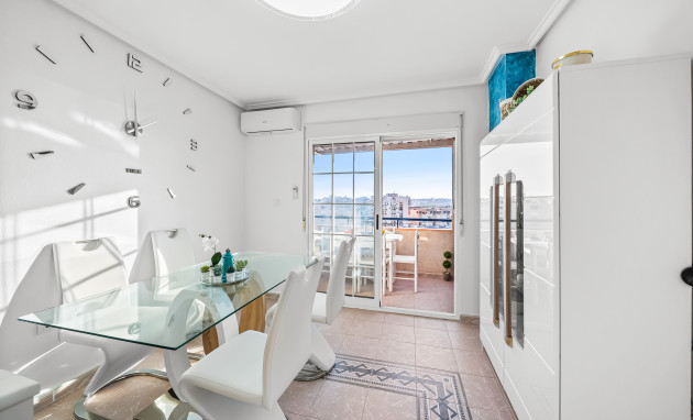 Herverkoop - Apartment - Torrevieja - La Mata