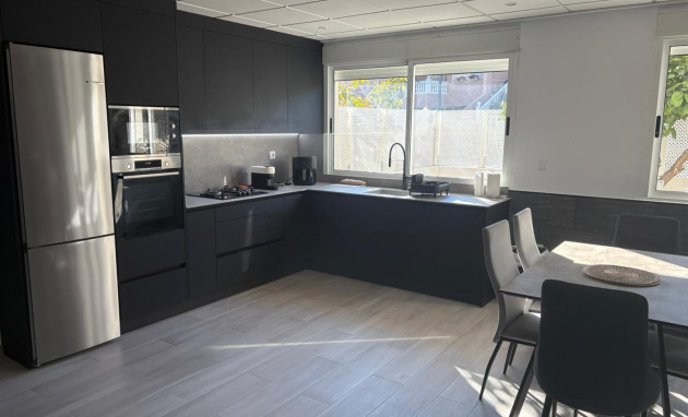 Herverkoop - Herenhuis - Algorfa - Algorfa - Village