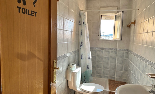 Herverkoop - Apartment - Jacarilla - pueblo