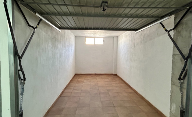 Herverkoop - Apartment - Jacarilla - pueblo