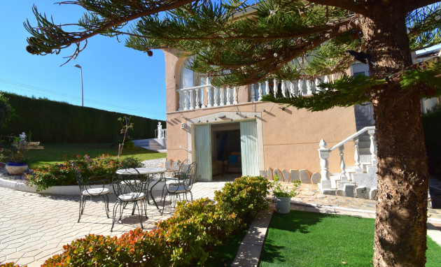 Herverkoop - Semi detached Villa - Orihuela Costa - Los Balcones
