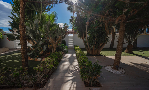 Herverkoop - Detached Villa - Ciudad Quesada - Doña Pepa