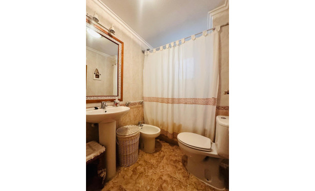 Herverkoop - Apartment - Torrevieja - Playa del cura