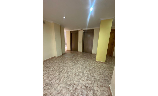 Herverkoop - Apartment - Torrevieja - Playa del cura