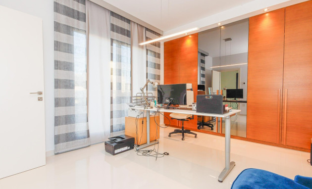 Herverkoop - Villa - Orihuela Costa - Campoamor