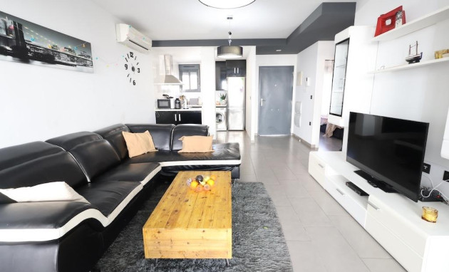 Herverkoop - Bungalow - Gelijkvloers - Orihuela Costa - La Zenia